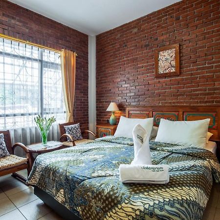 Sekararum Butik Syariah Guesthouse Bandung Kültér fotó